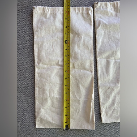 Salvatore Ferragamo Two Dustbags - Picture 3 of 5